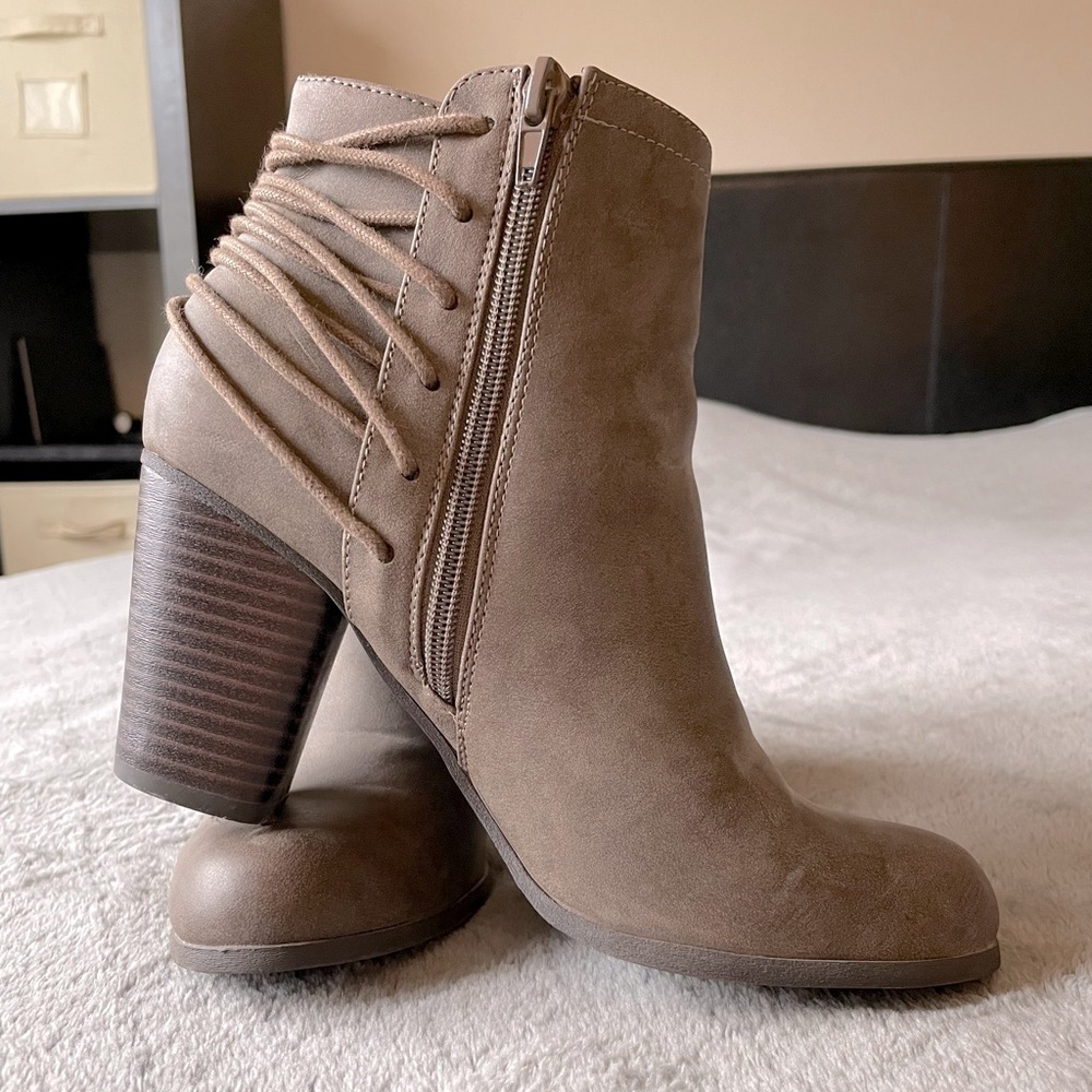 Madden Girl taupe booties